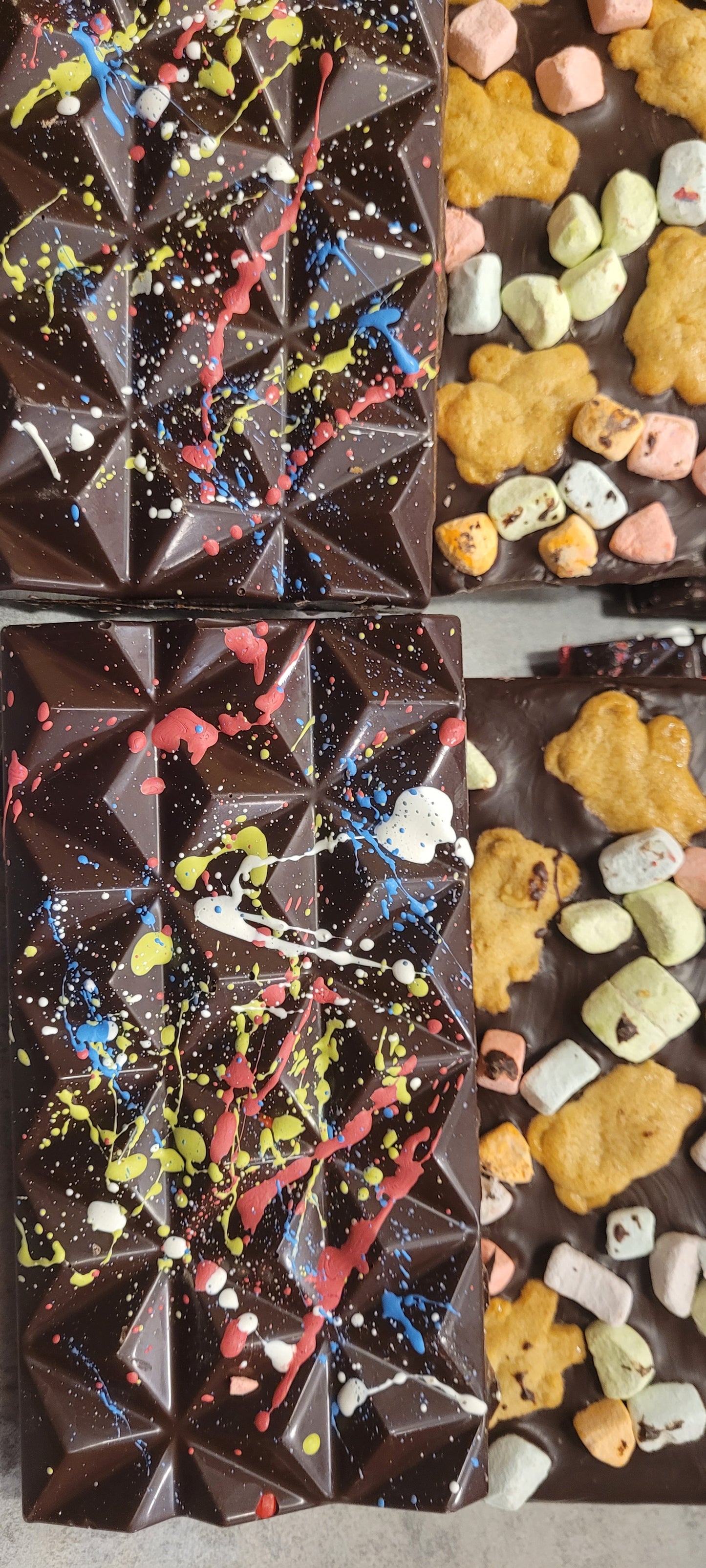 Chocolate Bars / Tablettes au chocolat